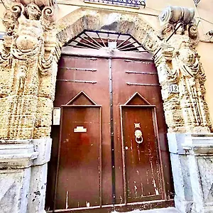 Appartamento Palazzo Barone Muzio, Palermo